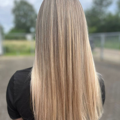 DẦU GỘI KERATIN PHỤC HỒI & DƯỠNG TÓC - 300ML