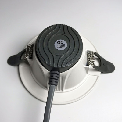 Đèn LED âm trần Downlight 5w ENA - mẫu DTH
