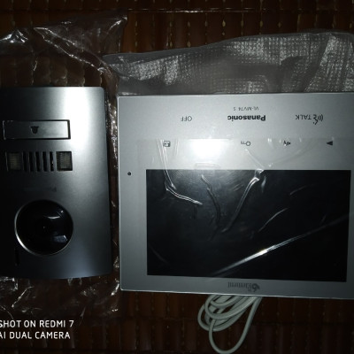 Bộ chuông cửa màn hình màu PANASONIC VL-SV74VN