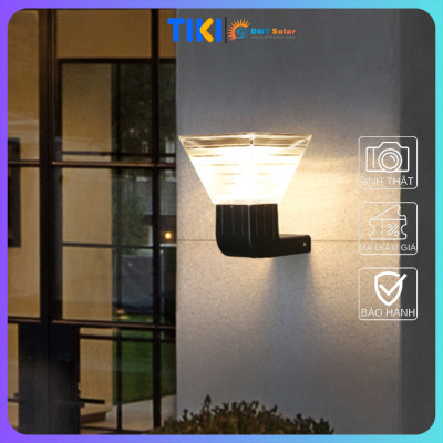 Đèn treo tường vuông kiểu dáng hiện đại năng lượng mặt trời TT35C ánh sáng trắng/vàng