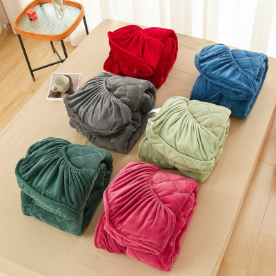 Thảm nỉ bọc đệm LYG thêu họa tiết siêu êm ái tặng kèm 2 vỏ gối cùng màu