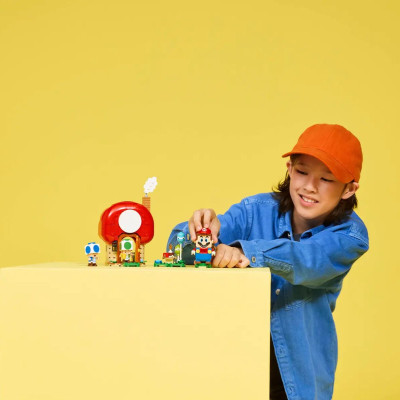 LEGO SUPER MARIO 72041 Đồ Chơi Lắp Ráp Bữa Tiệc Tại Nhà Của Toad (276 Chi Tiết)