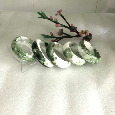 Vòng tay đá cẩm thạch xanh ngọc tự nhiên 100% cho người mệnh Hỏa và Mộc