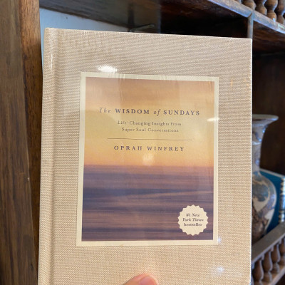 Sách - The Wisdom of Sundays: Life-Changing Insights from Super Soul Conversations by Oprah Winfrey