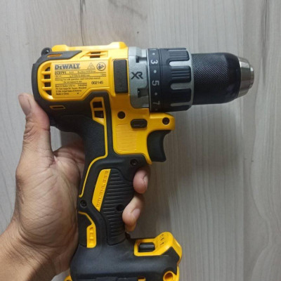 MÁY KHOAN PIN CẦM TAY 18V DEWALT DCD791D1- HÀNG CHÍNH HÃNG