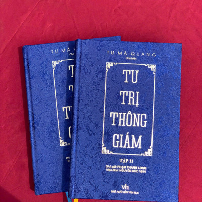 Sách - Tư trị thông giám - Tập 11 - Chủ biên Tư Mã Quang - Dịch giả Phạm Thành Long - Trithuctrebooks