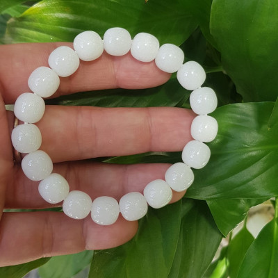 Vòng Tay Nữ Đá Ngọc Hoà Điền TRẮNG bầu Tự Nhiên Size 9li5 đẹp Màu Trắng sáng Nữ mệnh Kim Thủy Mang năng lượng tích cực may mắn tài lộc tốt công việc đeo đẹp xinh tay ạ