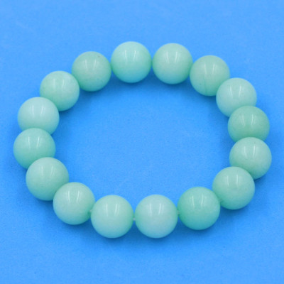Vòng đeo tay ngọc bích xanh 12 ly 16 hạt