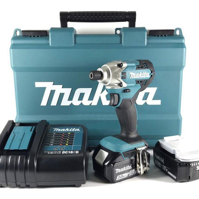 MÁY VẶN VÍT DÙNG PIN (18V) 155NM MAKITA DTD156SF (SẠC NHANH, 2 PIN 3.0AH) - HÀNG CHÍNH HÃNG