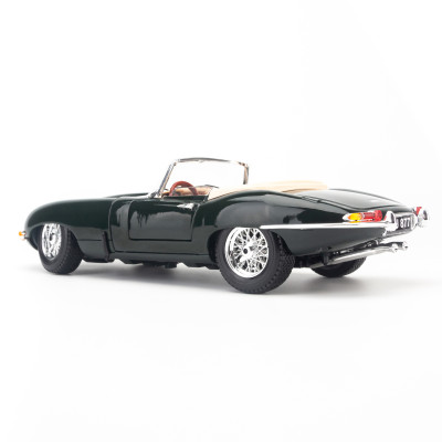 Mô Hình Xe Jaguar E-Type Cabrio Green 1:18 Bburago - MH-12046