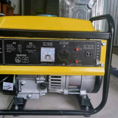 Máy phát điện gia đình 4 thì 1.8kw, máy giật tay