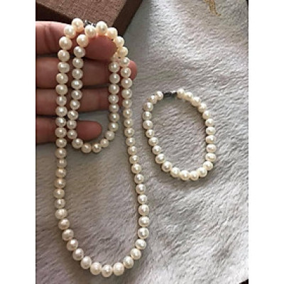 CẢ BỘ VÒNG TAY VÀ DÂY CHUỖI CHẤT LIỆU NGỌC TRAI  SIZE HƠN 7MM