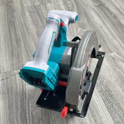 MÁY CƯA ĐĨA TRÒN DÙNG PIN 20V (1 pin 4.0AH +sạc )TOTAL TSLI18511 - HÀNG CHÍNH HÃNG