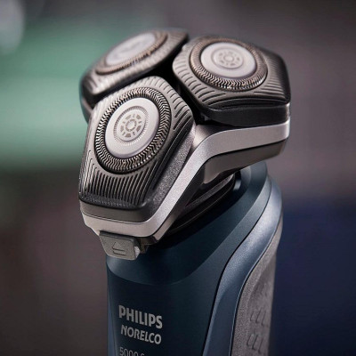 Máy cạo râu khô và ướt Philips S5880/20 đầu cạo linh hoạt 360 độ, tích hợp đầu tỉa tóc mai, bảo hành 24 tháng - Hàng chính hãng