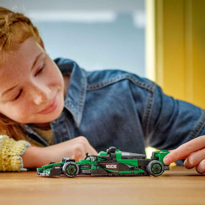 LEGO SPEED CHAMPIONS 77247 Đồ Chơi Lắp Ráp Xe Đua Kick Sauber F1 Team C44 (259 chi tiết)