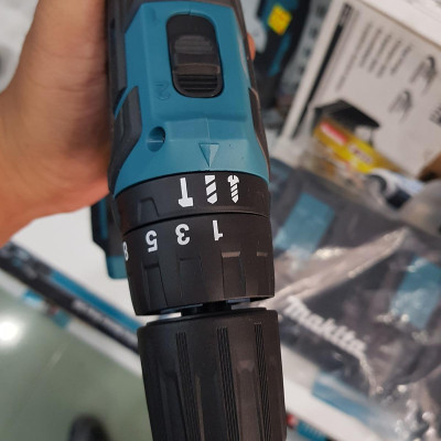 MÁY KHOAN BÚA VẶN VÍT PIN 12V MAKITA HP332DZ (KHÔNG KÈM PIN VÀ SẠC) - HÀNG CHÍNH HÃNG