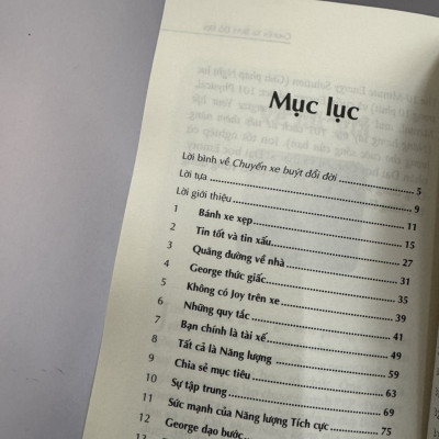 CHUYẾN XE BUÝT ĐỔI ĐỜI - 10 Quy Tắc Tiếp Năng Lượng Tích Cực Cho Cuộc Sống, Công Việc Và Đội Ngũ Của Bạn - Jon Gordon – Nguyễn Văn Phát dịch – First News - NXB Tổng hợp TPHCM