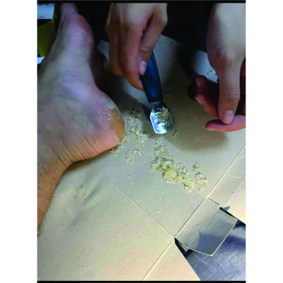 (Tặng phụ kiện 10 món đầy đủ) Máy Chà chân cầm tay phiên bản pro động cơ mạnh mẽ chà sạch dễ sử dụng Hàng Chính Hãng