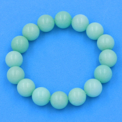 Vòng đeo tay ngọc bích xanh 12 ly 16 hạt