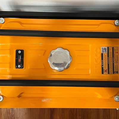 MÁY PHÁT ĐIỆN DÙNG XĂNG 2.8 KW INGCO GE30005 - HÀNG CHÍNH HÃNG