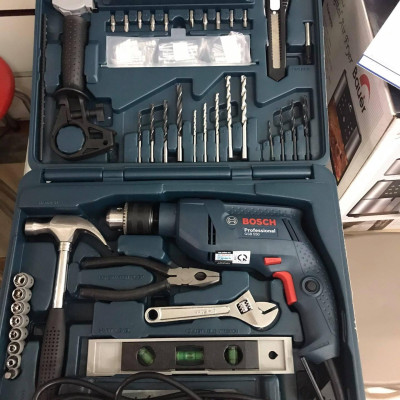 MÁY KHOAN ĐỘNG LỰC 550W 13MM BOSCH GSB 550 SET (BỘ PHỤ KIỆN 100 MÓN) - HÀNG CHÍNH HÃNG