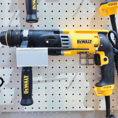 MÁY KHOAN BÚA 900W DEWALT D25144KA-B1- HÀNG CHÍNH HÃNG