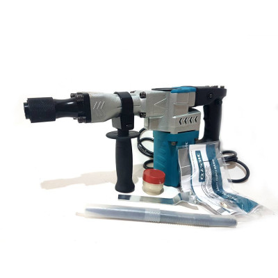 MÁY ĐỤC BÊ TÔNG CHÍNH HÃNG CLASSIC CLA-0440 (Đục 17 Ly)