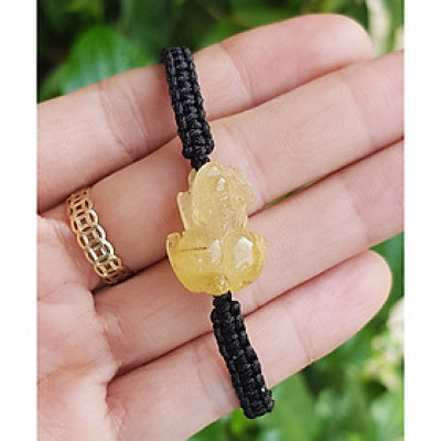 Vòng tay tỳ hưu thạch anh tóc vàng tết dây