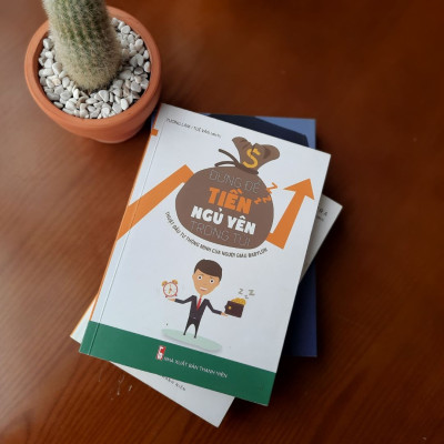 Combo sách: Nhà Đầu Tư Thông Minh: Đầu Tư Chất Lượng + Sách Lược Đầu Tư Của W.Buffett (TB) + Đầu Tư Hiệu Quả + Đừng Để Tiền Ngủ Yên Trong Túi (TB)
