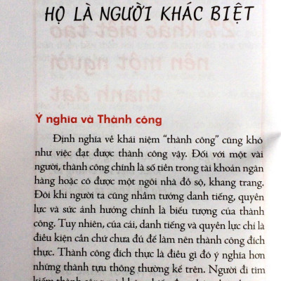 7 Sắc Màu Hạnh Phúc (Tái Bản)