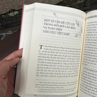 (Bìa cứng) TẤM LÒNG VỚI ĐẤT NƯỚC - Nguyễn Thị Bình – NXB CTQGST