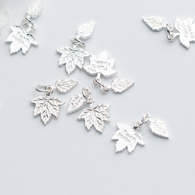 Combo 2 cái charm bạc hình lá phong treo - Ngọc Quý Gemstones