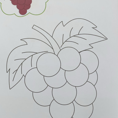 Quà cho bé : Bé tập tô màu : Trái cây