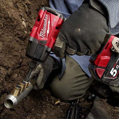 MÁY SIẾT BU LÔNG MILWAUKEE M18 FMTIW2F12-0X0 (BARE, TẶNG PIN 5AH + ƯU ĐÃI THÂN MÁY + PIN + SẠC) - HÀNG CHÍNH HÃNG