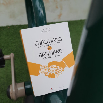 Combo 3 Cuốn Marketing, Bán Hàng Hay- Chào Hàng Chuyên Nghiệp + Những Cấm Kị Khi Giao Tiếp + Ai Hiếu Khách Hàng