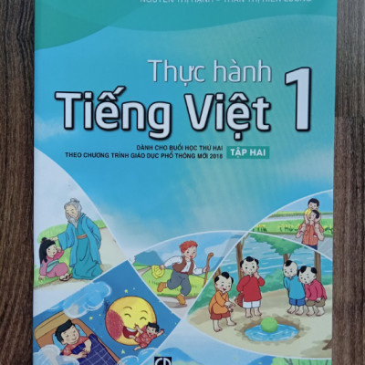 Sách - Thực Hành Tiếng Việt 1 - Tập 2 ( Theo Chương Trình Giáo Dục Phổ Thông Mới 2018 )
