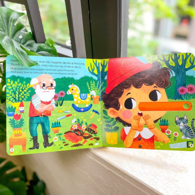 Sách chuyển động - First stories - Cậu bé người gỗ - Pinocchio
