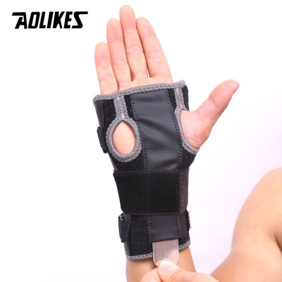 Nẹp Cố Định Khớp Cổ Tay Bằng Tấm Thép An Toàn Metal Plate Support Wrist AOLIKES YE-1680 - Hàng Chính Hãng
