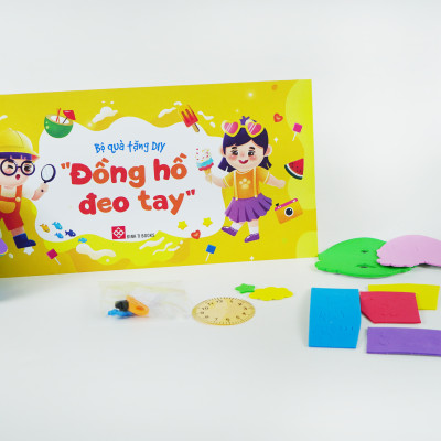 Sách - Hộp Hè Khám Phá, Thỏa Trí Tò Mò - Mở Ra Thấy Mùa Hè cho trẻ 3 - 6 tuổi - Đinh Tị Books