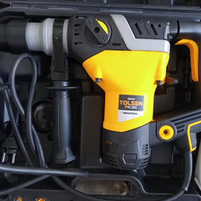 MÁY KHOAN BÚA - 3 CHỨC NĂNG 28MM 1.100W TOLSEN 88530 - HÀNG CHÍNH HÃNG