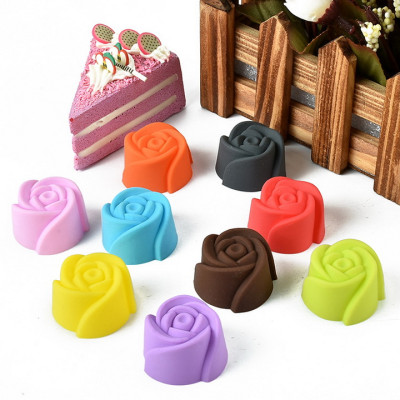 Bộ 10 khuôn silicon làm bánh, rau câu, bánh bông lan, bánh da lợn hoa hồng 3 lớp – Mã số 1130