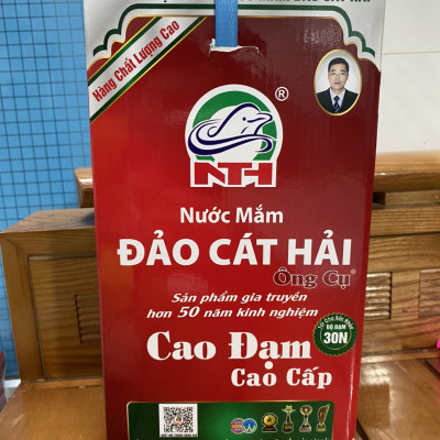 Nước mắm Cá Thu Cao Đạm cao cấp 30 độ, dung tích 650ml