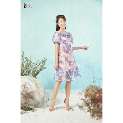 Đầm suông họa tiết Tropical, tay bồng, đính bông Tri