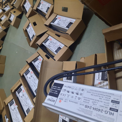 Nguồn Meanwell HLG-240H-24B Hàng nhập khẩu