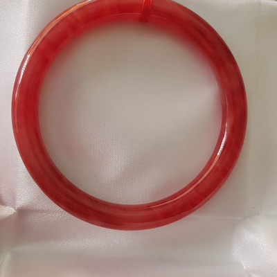 Vòng Cẩm Thạch Đỏ Bông 59mm x cọng 8mm màu đỏ bông tươi sáng bóng thiệt đẹp là màu chiến thắng chuẩn hợp nữ mạng hỏa mạng thổ 57kg - 70kg đeo đẹp tay may mắn tốt sức khỏe công việc rực rỡ tài lộc ạ