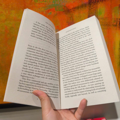 Sách - The New Silk Roads by Peter Frankopan - History/ Nonfiction in English