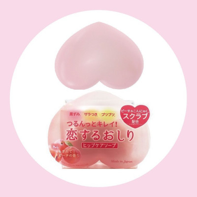 Xà Phòng Tắm Chống Thâm Mông Pelican Hip Care Scrub Soap Hạt Tẩy Tế Bào Chết (80G)