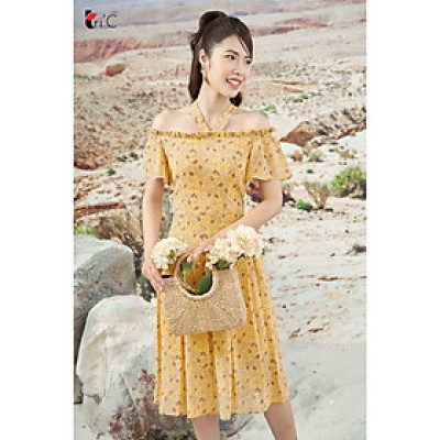 Đầm maxi hoa nhí hở vai, chân xếp ly Tri