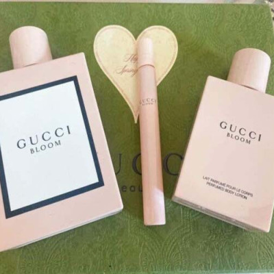 Bộ Nước Hoa Nữ Gucci Bloom EDP Gift Set 3pcs (100ml + mini 10ml + Body Lotion 100ml)