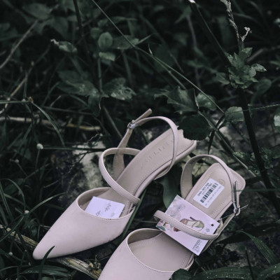Giày bít cao gót Bitis nữ 6 cm